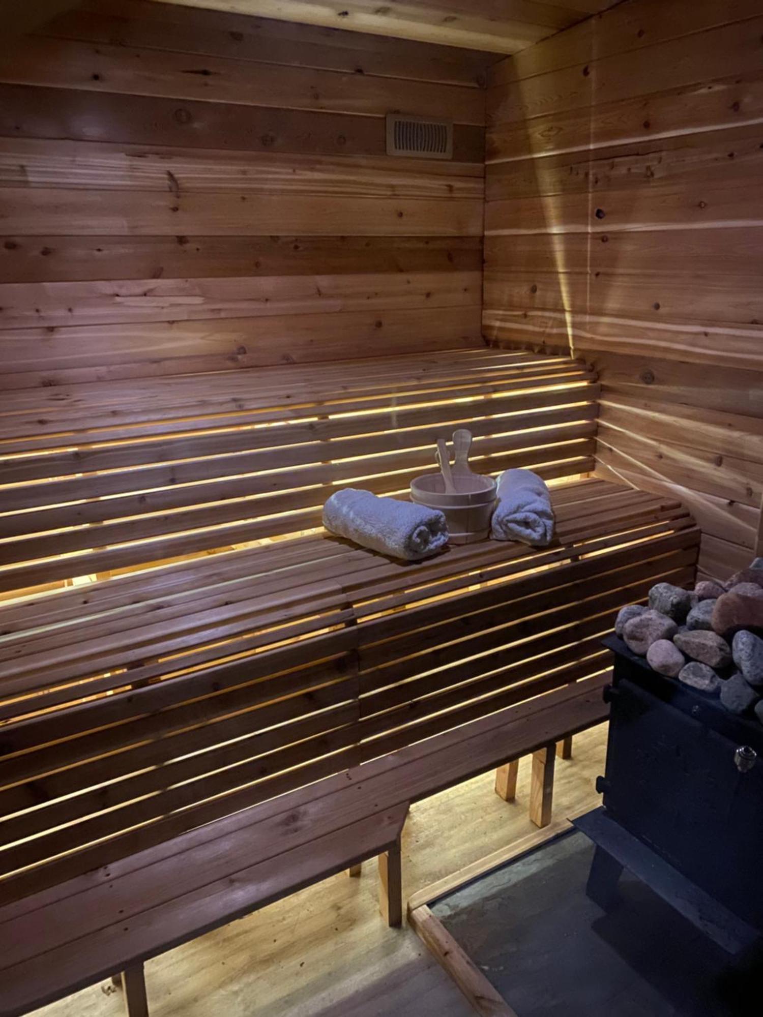 Pebble Springs Bnb Grand Beach Εξωτερικό φωτογραφία